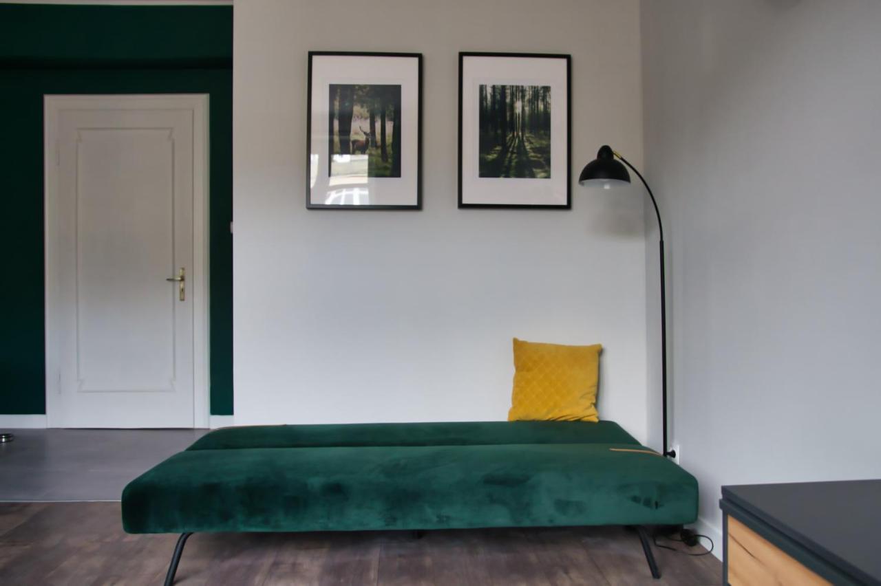 Posrod Drzew Studio Swietojanska Gdynia Extérieur photo